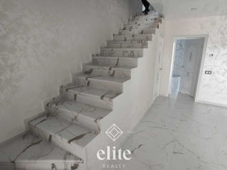 Spre vânzare casă cu EURO reparație! foto 6