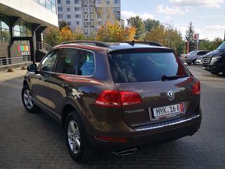 Volkswagen Touareg foto 4