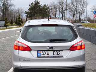 Ford Focus foto 6