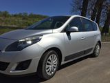 Renault Grand Scenic foto 2