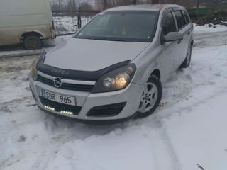 Opel Corsa foto 9