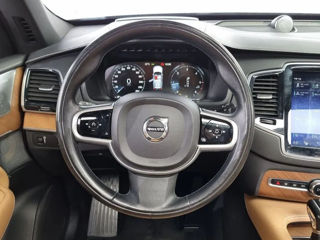 Volvo XC90 foto 18