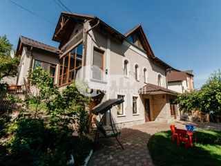 Casa, 300 mp, Durlești, 259000 € !