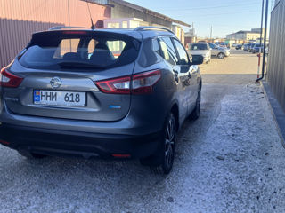 Nissan Qashqai foto 8