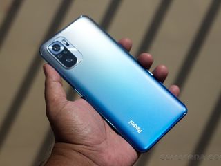 Xiaomi Redmi 10 - 2900 lei, Redmi Note 10 5G - 3000 lei, Poco F3 - 6000 lei, Note 10 Pro 128gb- 4400