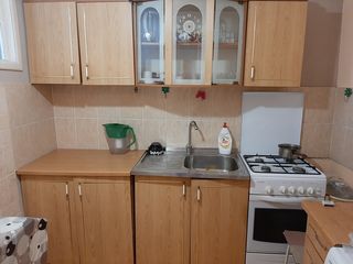 Se vinde apartament cu 2 odăi în cămin, neprivatizat. foto 5