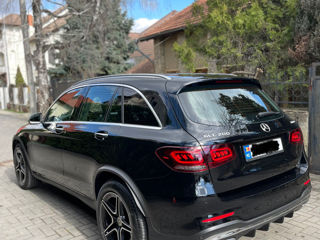 Mercedes GLC foto 7