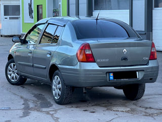 Renault Clio foto 5