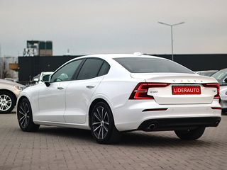 Volvo S60 foto 7