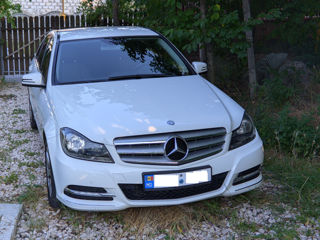 Mercedes C-Class foto 5