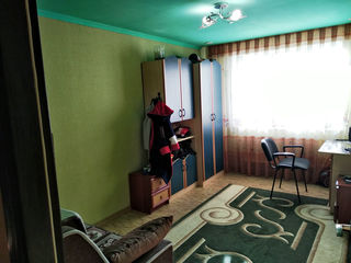 Продаётся трехкомнатная квартира в г,Бируинца, площадь - 76м2, на 4 этаже 5 этажного дома. foto 3