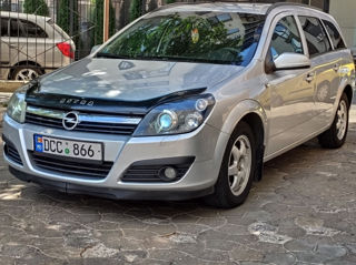 Opel Astra foto 8