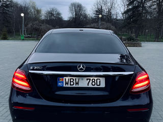 Mercedes E-Class foto 4