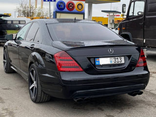 Mercedes S-Class foto 2