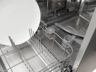 Mașină de spălat vase eficientă la spălare foto 6