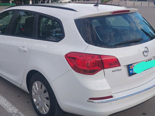 Opel Astra foto 3