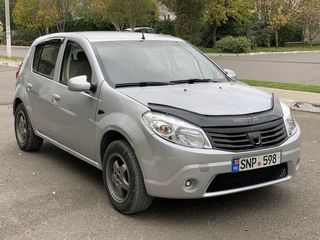 Chirie auto,авто прокат Dacia Logan,Sandero,Duster foto 1