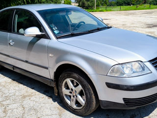 Volkswagen Passat foto 2