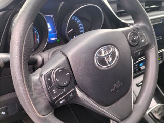 Toyota Auris foto 7