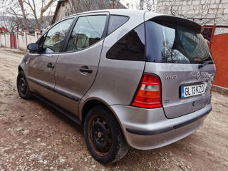 Mercedes A-Class foto 4