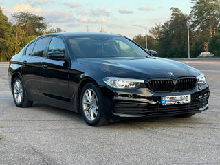 BMW 5 Series foto 2