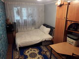 Vind apartament cu 3 odăi!! foto 4