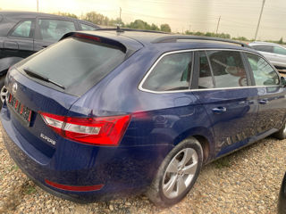 Skoda Superb foto 7