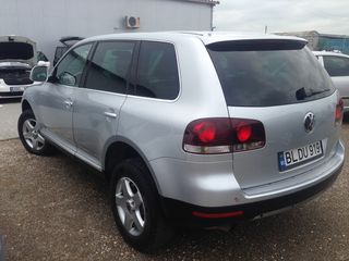 Volkswagen Touareg foto 3