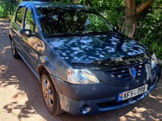 Dacia Logan foto 2