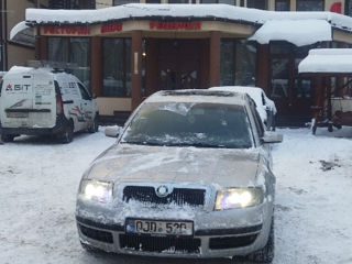 Skoda Superb foto 4