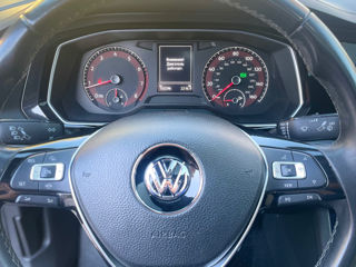 Volkswagen Jetta foto 6