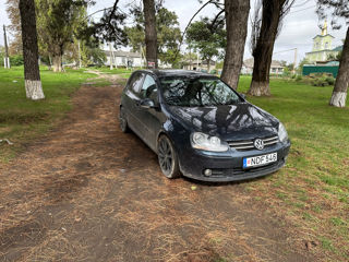 Volkswagen Golf foto 2