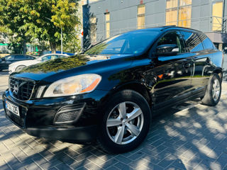 Volvo XC60 foto 2