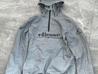 ellesse