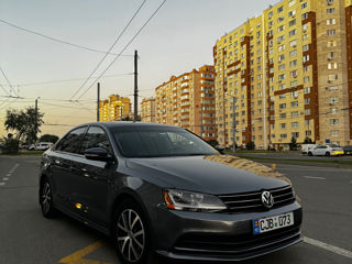 Volkswagen Jetta foto 5