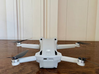 DJI Mini 3 Pro + DJI RC, în stare perfectă! foto 5