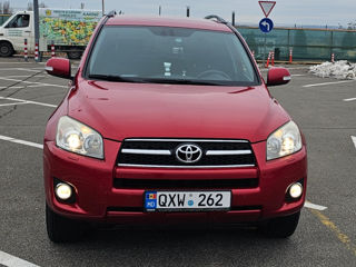 Toyota Rav 4 foto 2