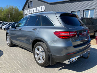 Mercedes GLC foto 2