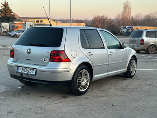 Volkswagen Golf foto 4