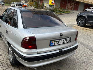 Opel Astra foto 6