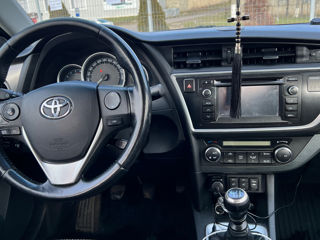 Toyota Auris foto 7