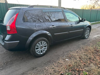 Renault Megane foto 4