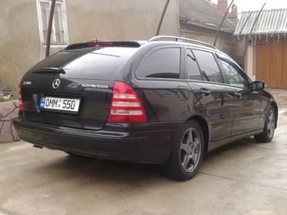 Mercedes C Class foto 3