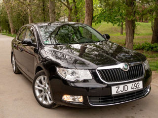 Skoda Superb foto 2