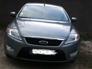 Ford Mondeo foto 1