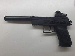 CZ P-07 Duty foto 1