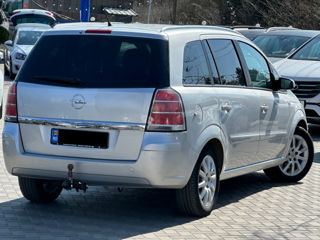 Opel Zafira foto 5