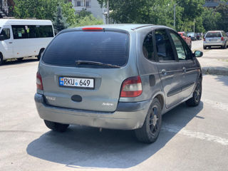 Renault Scenic foto 3