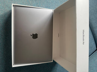 MacBook Air 2020, Intel Core i5, 500 GB Space Gray foto 2