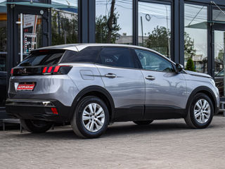 Peugeot 3008 foto 2